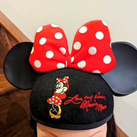Authentic Disney Parks Minnie Mouse ears hat, Minnie Mouse Costume - Picture 6 of 8